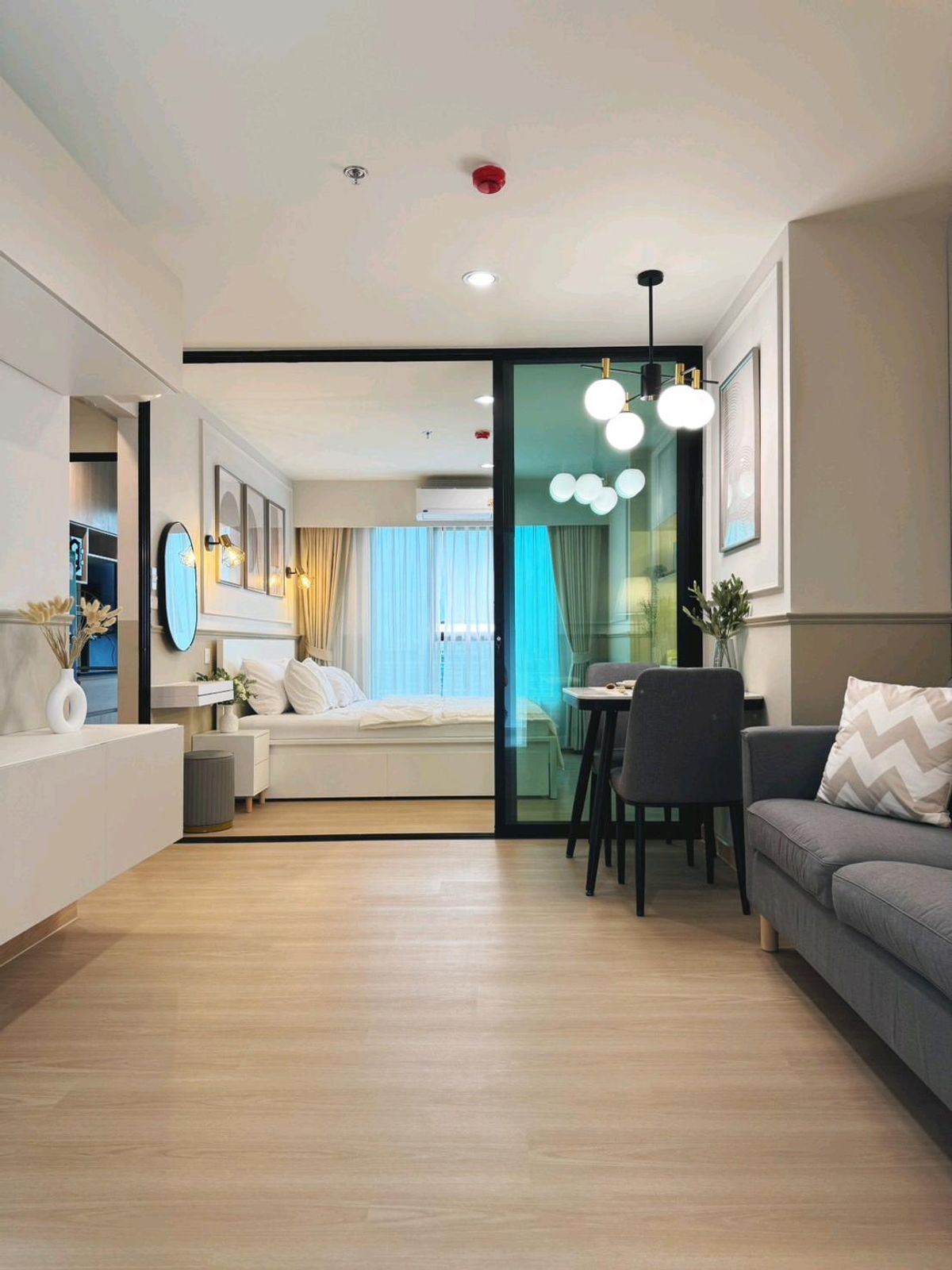 ให้เช่าคอนโดปทุมธานี รังสิต ธรรมศาสตร์ : 📌 ปล่อยเช่าคอนโด Terra Residence 1
(คอนโดใหม่ติดรั้ว ม. ธรรมศาสตร์ รังสิต)
