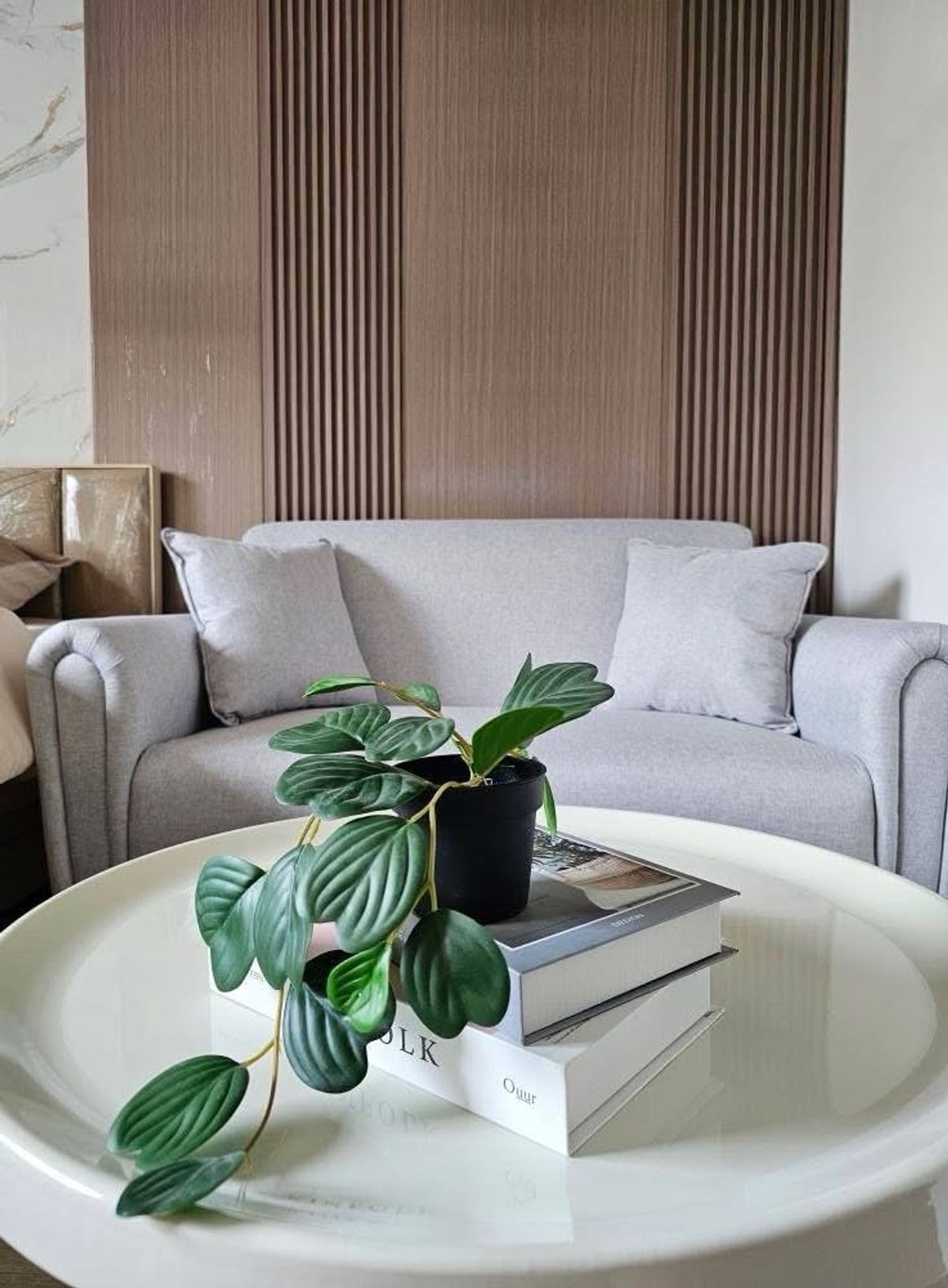 For RentCondoOnnut, Udomsuk : Free ready to rent at Elio Del Ray Sukhumvit 64 new renovations, new Fair rooms, Studio Room, 24 sq.m., price 9,500 baht.