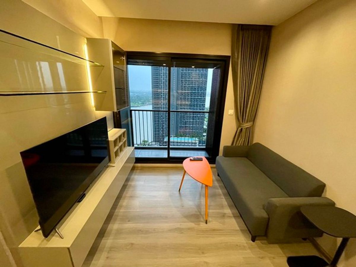 ให้เช่าคอนโดรัตนาธิเบศร์ สนามบินน้ำ พระนั่งเกล้า : คอนโดให้เช่า The Politan Rive เดอะ โพลิแทน รีฟ 60 ตรม. ห้องใหม่ ชั้นสูง วิวแม่น้ำ ใกล้ MRT สะพานพระนั่งเกล้า