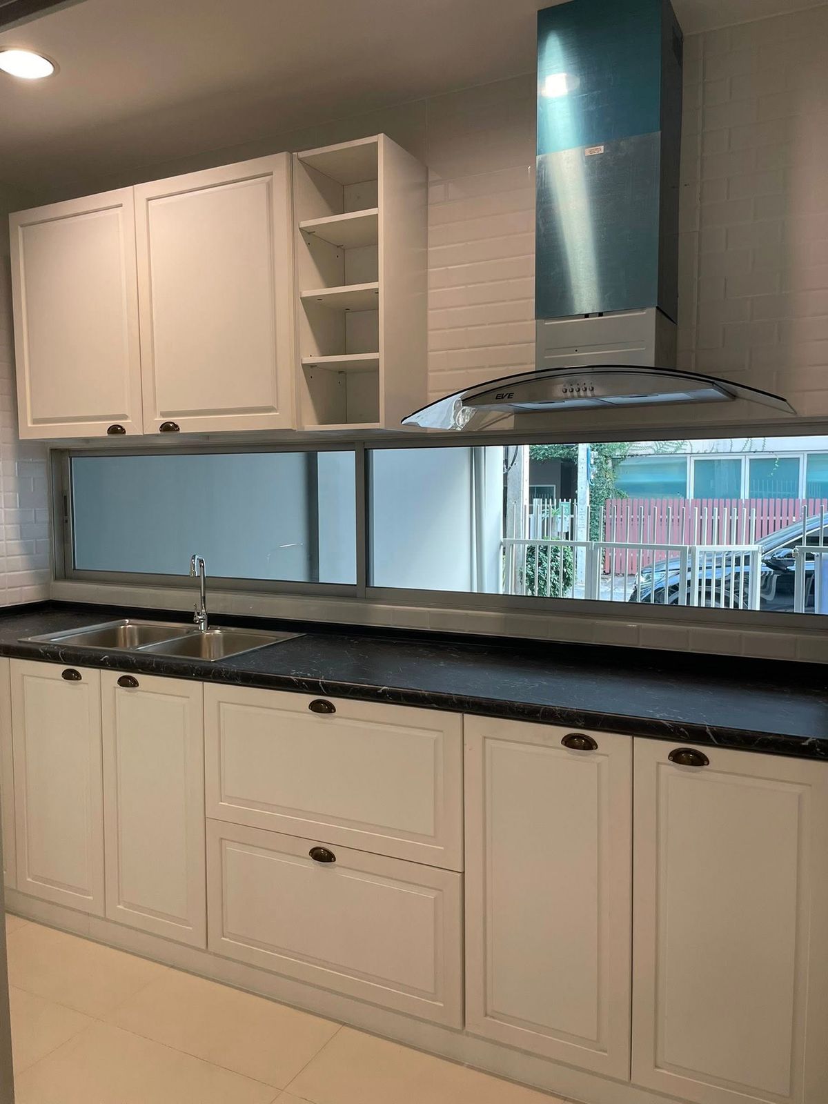 For RentTownhomePattanakan, Srinakarin : P-2754 Urgent rent! Townhome NOBLE Cube Development is ready.