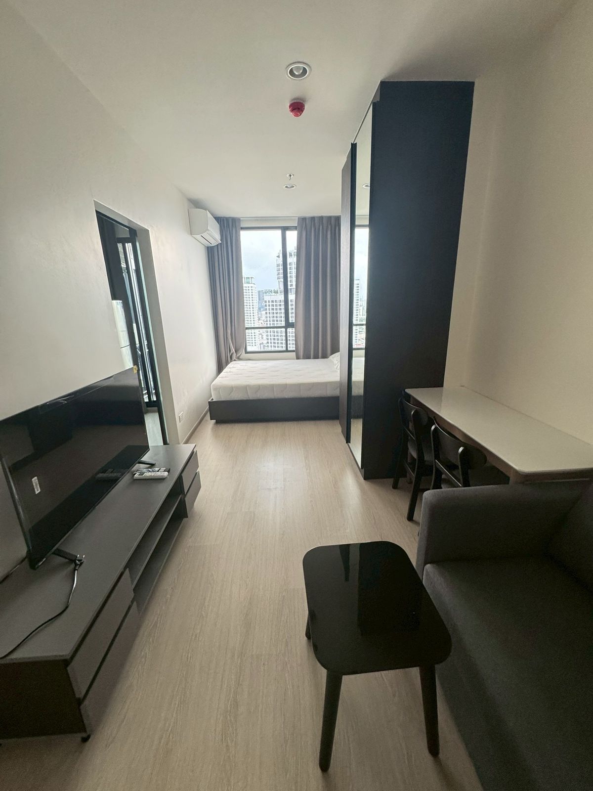 ให้เช่าคอนโดลาดพร้าว เซ็นทรัลลาดพร้าว : for rent nue noble ratchada 1bedroom 0886382235