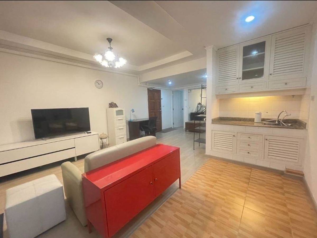 For RentCondoRatchathewi,Phayathai : Condo for rent, Chula Dis Mansion, Soi Phetchaburi 19, opposite The Pattian Pratunam