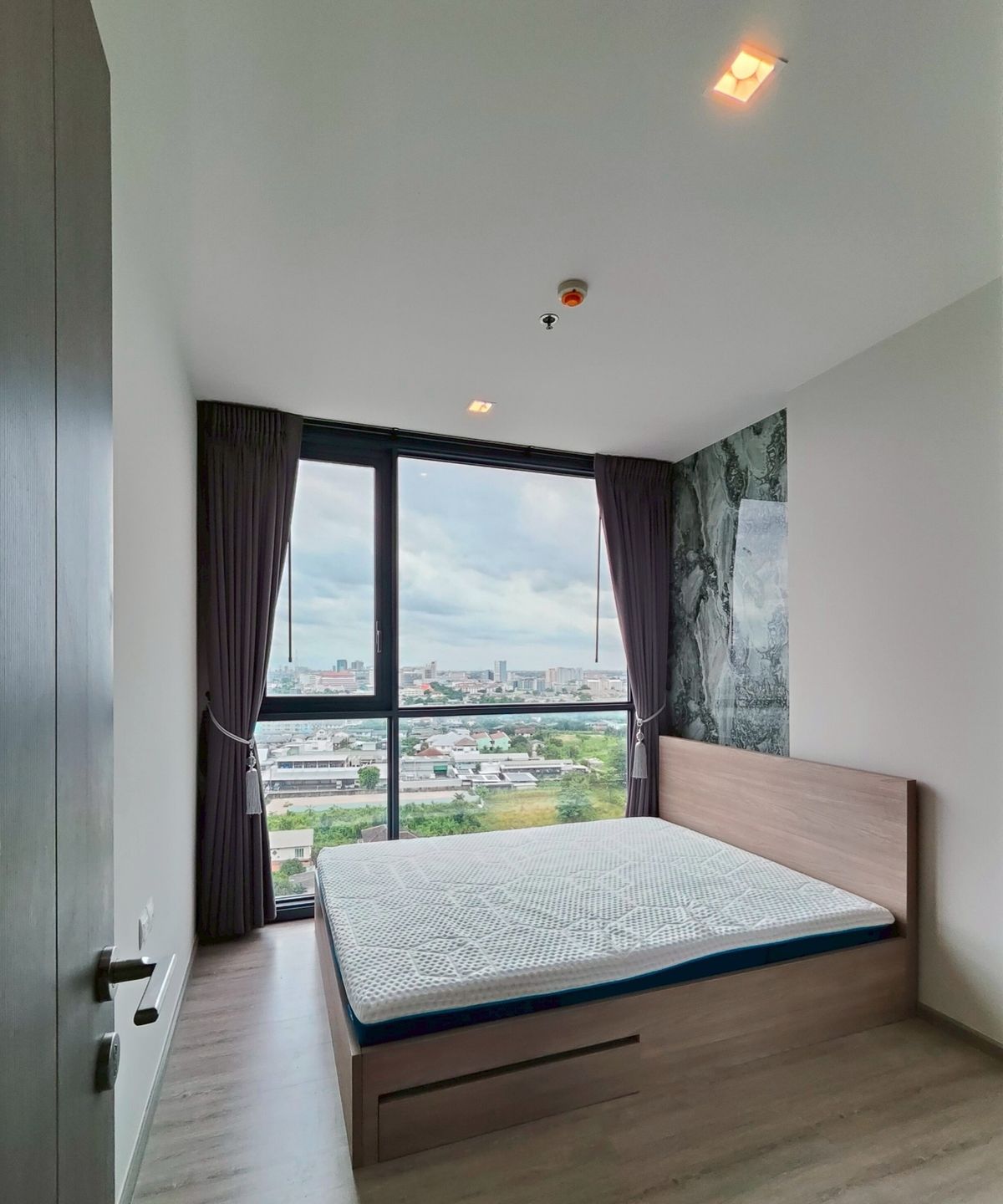 For RentCondoBang Sue, Wong Sawang, Tao Pun : O4280768 The Line Wongsawang Condo for Rent (The Line Wongsawang) Size 32 sq.m.