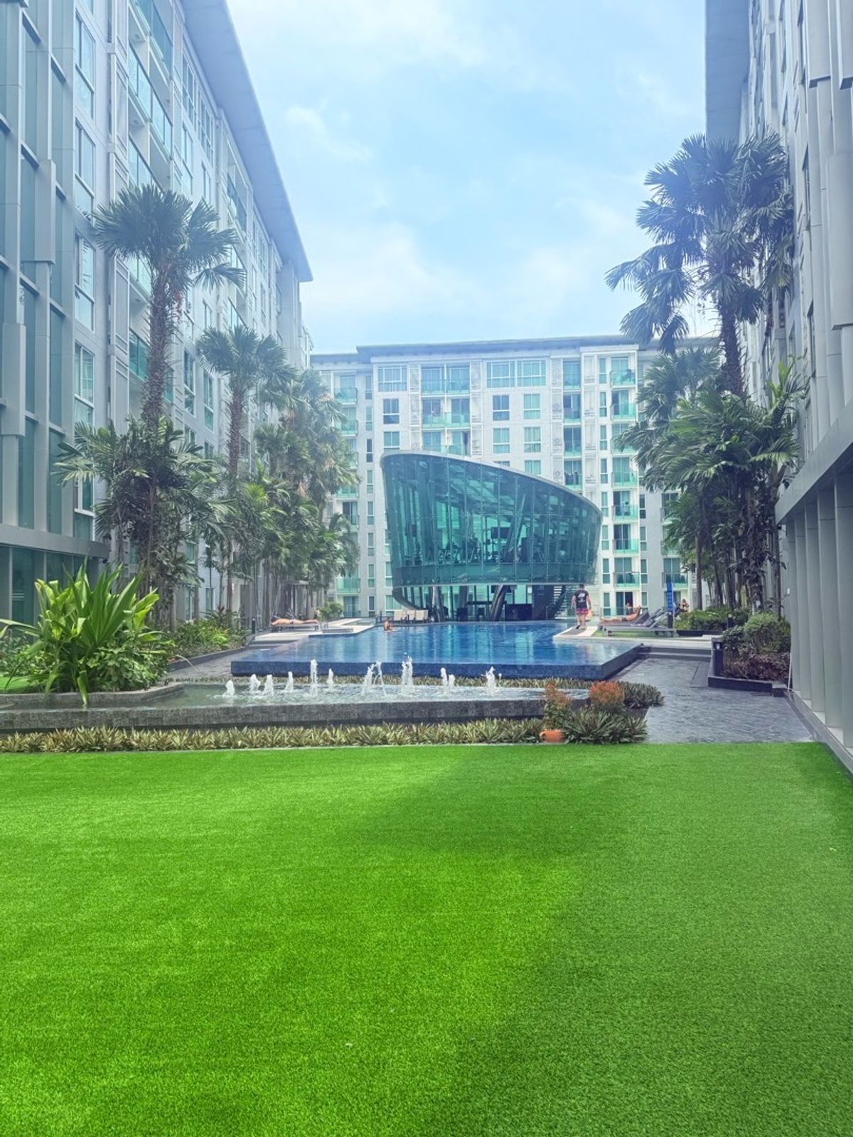 For SaleCondoPattaya, Bangsaen, Chonburi : Condo in the heart of the city Price lower than the market