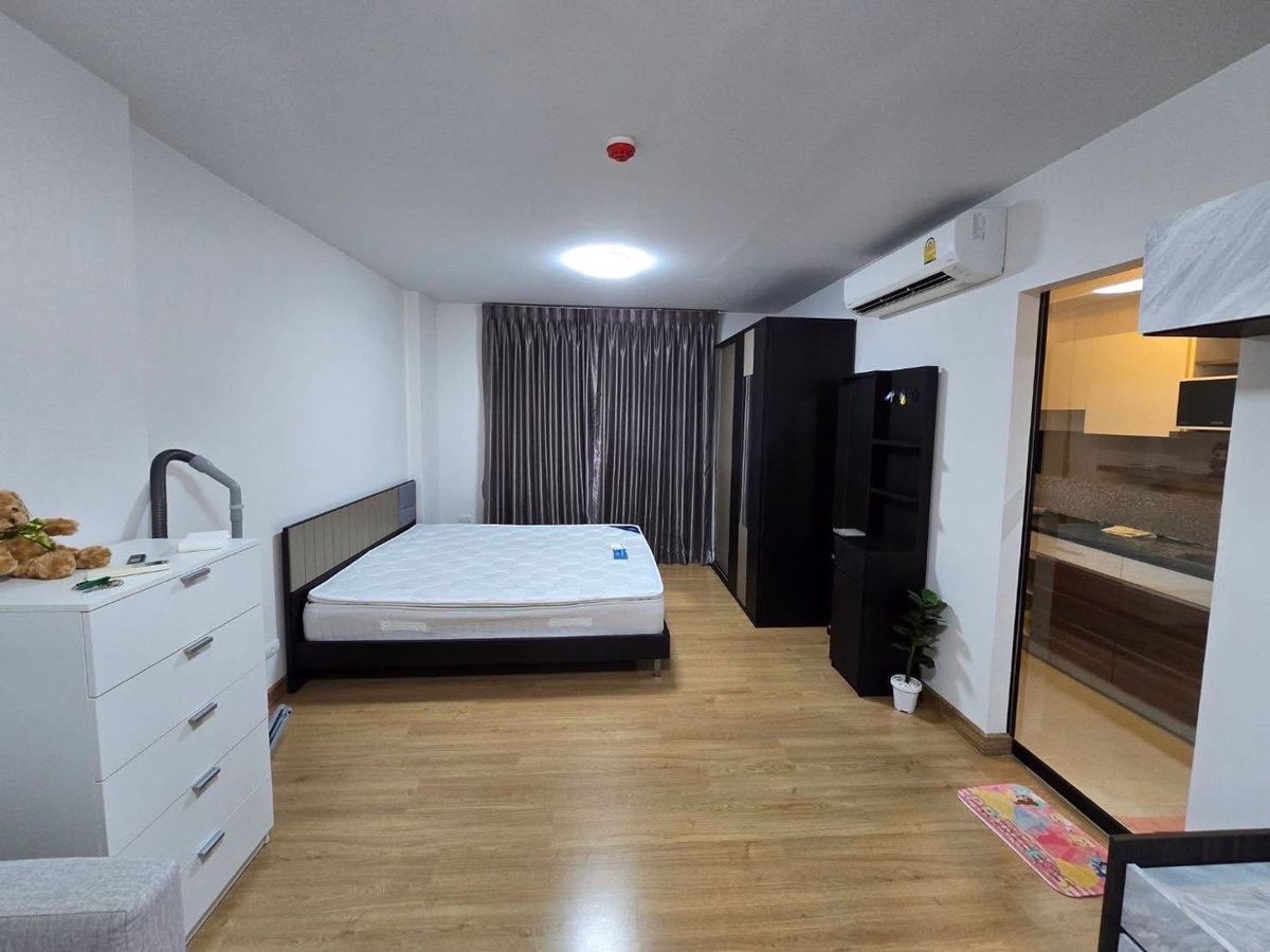 For RentCondoKasetsart, Ratchayothin : 🔥 Free rent 24/🔥 Supalai Condo, Phahonyothin 34 📍BTS Senanikhom near Kaset University ✅Line: @LivingPerfect
