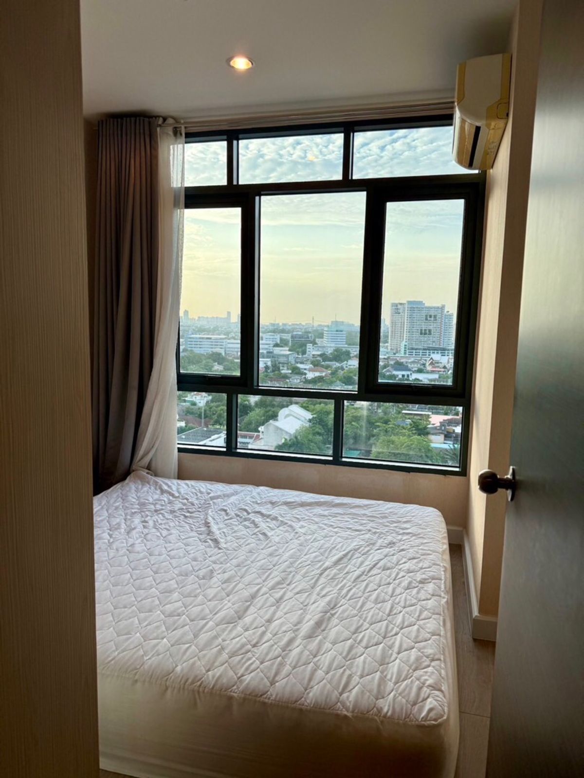 For SaleCondoBang Sue, Wong Sawang, Tao Pun : 📣 Condo for sale, METRO SKY Prachachuen - Owner selling ❗🌿 Building C, Floor 14