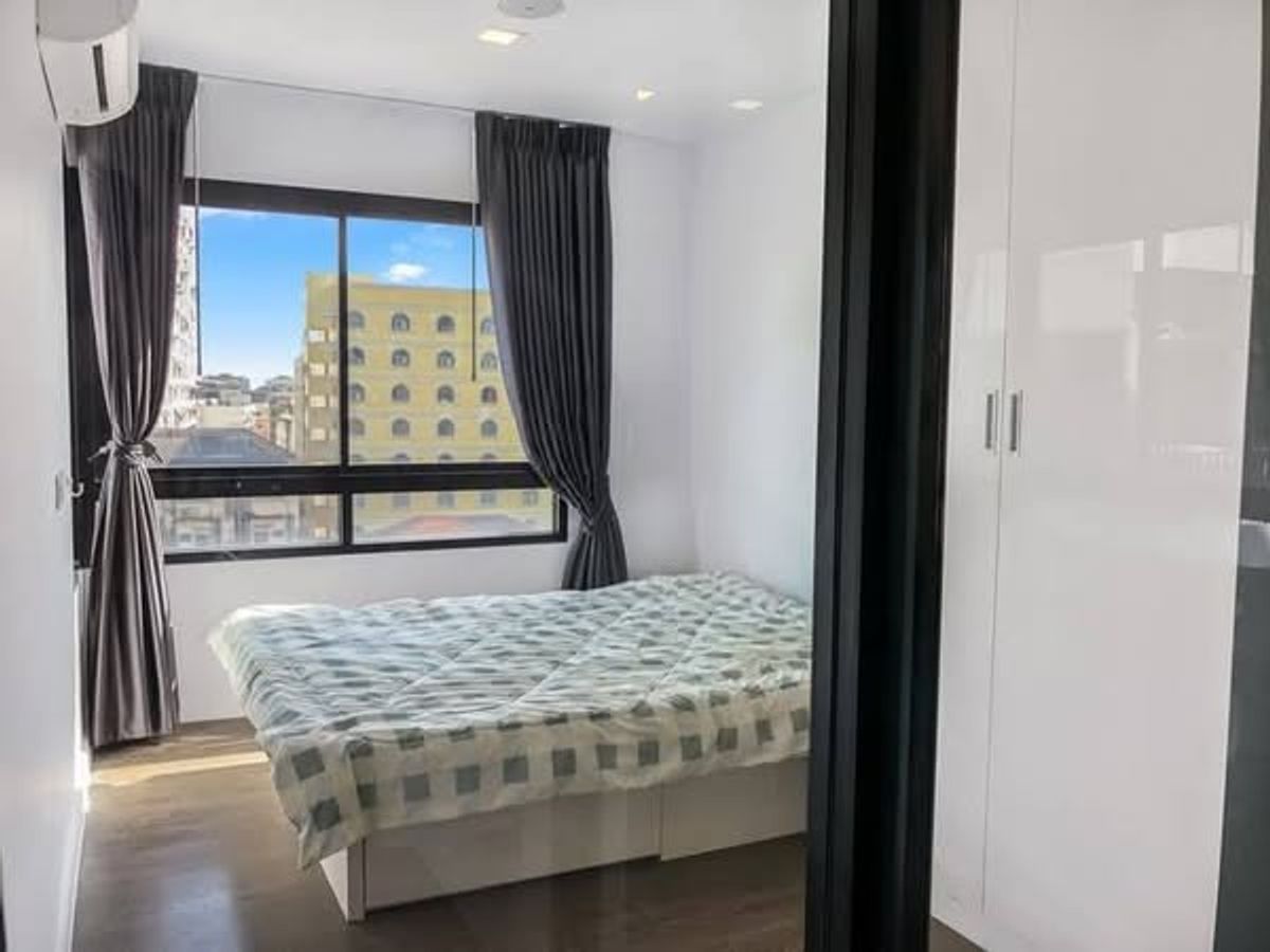 For RentCondoBangna, Bearing, Lasalle : Renting enough, Sukhumvit 103, livable room, 7th floor, corner room