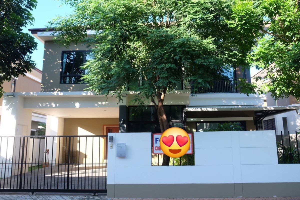For RentHousePattanakan, Srinakarin : Villa Arcadia Srinakarin Single House for rent, 4 bedrooms, 3 bathrooms, 1 multi -purpose room# Pet friendly