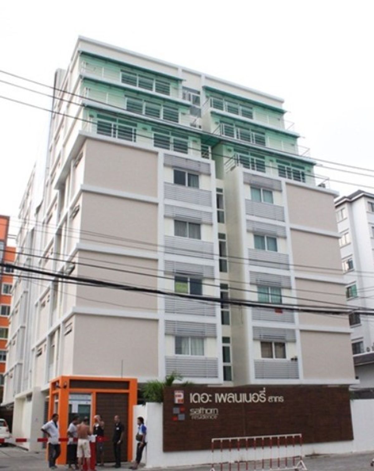For RentCondoWongwianyai, Charoennakor : ✨ Rent a beautiful corner condo in the heart of Sathorn! The Pleenary Sathorn near BTS & Amp; ICONSIAM ✨