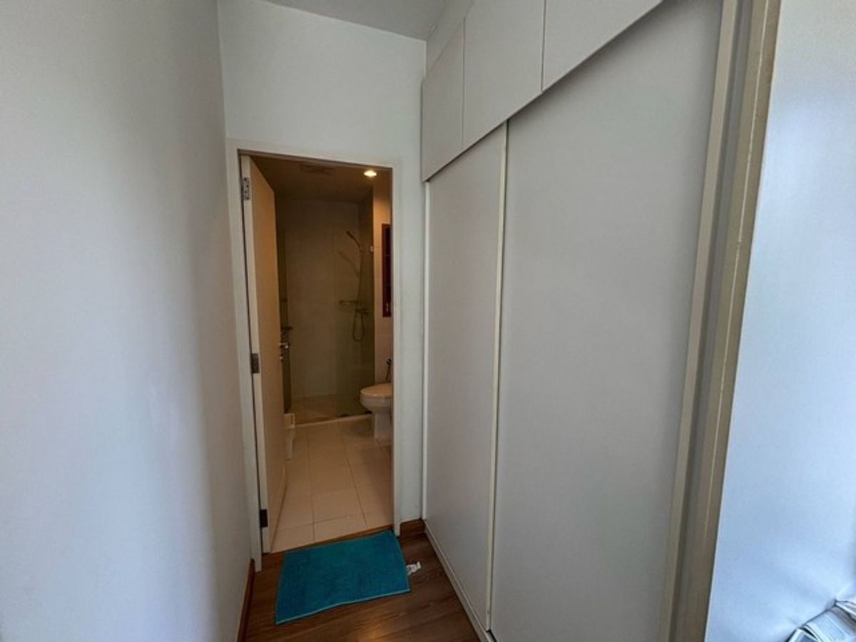 For SaleCondoSukhumvit, Asoke, Thonglor : Urgent for sale, The Seed Muy The Seed Musee Sukhumvit 26, 33 sqm. Near BTS Phrom Phong