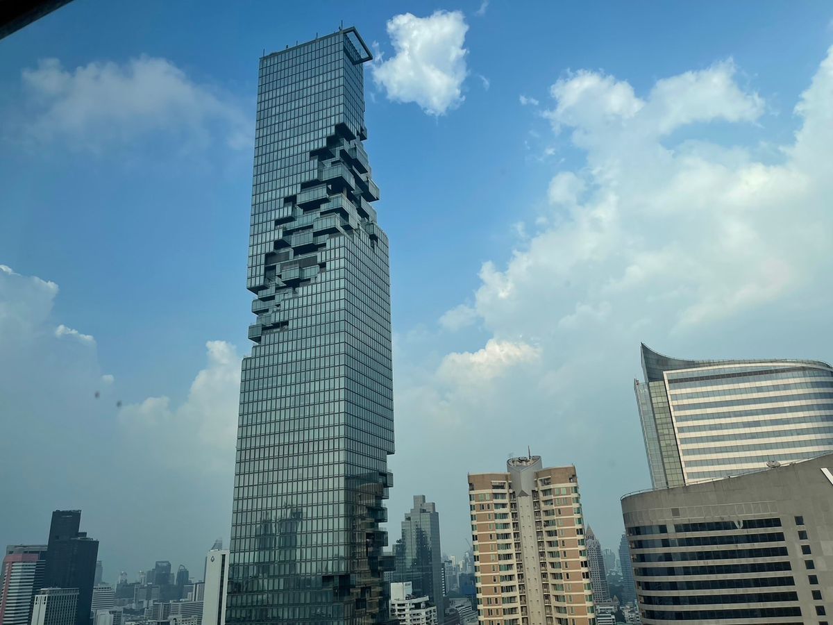 คอนโดสีลม ศาลาแดง บางรัก : Rent or Sale Silom Suite Condo (Sathorn 12)