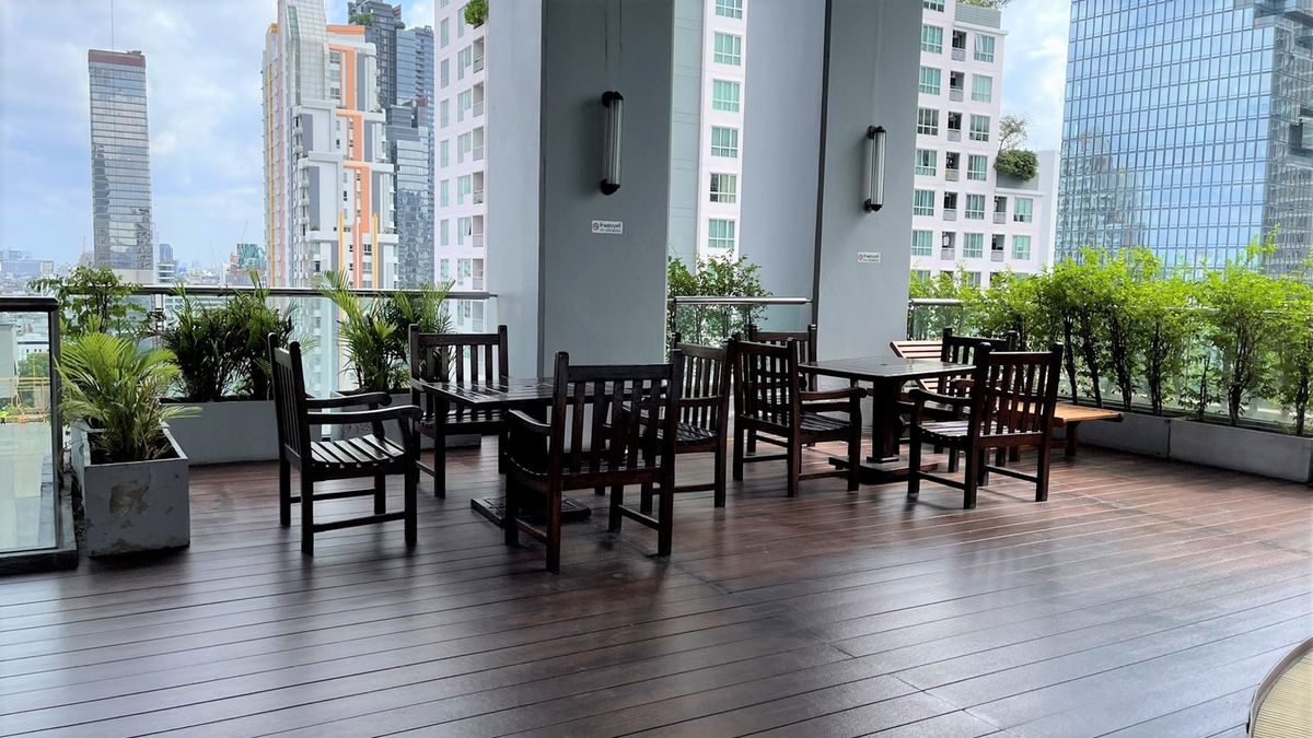 คอนโดสีลม ศาลาแดง บางรัก : Rent or Sale Silom Suite Condo (Sathorn 12)