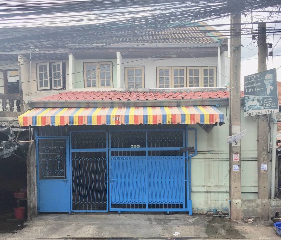 For SaleTownhomeChaengwatana, Muangthong : ขายบ้าน2ชั้นทำเลดีค้าขายได้ อยู่ใกล้โรงงานไนกี้ คนเดินเยอะเหมาะสำหรับค้าขาย