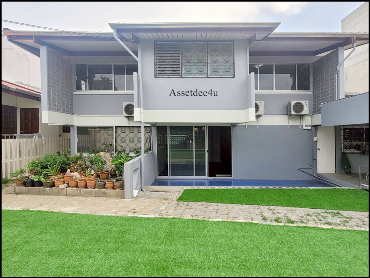 ให้เช่าบ้านพัฒนาการ ศรีนครินทร์ : AH590 ให้เช่าบ้านเดี่ยวหลังใหญ่ เนื้อที่ 95 ตร.ว. ย่านพระรามเก้า ใกล้เดอะไนน์ จดบริษัทได้