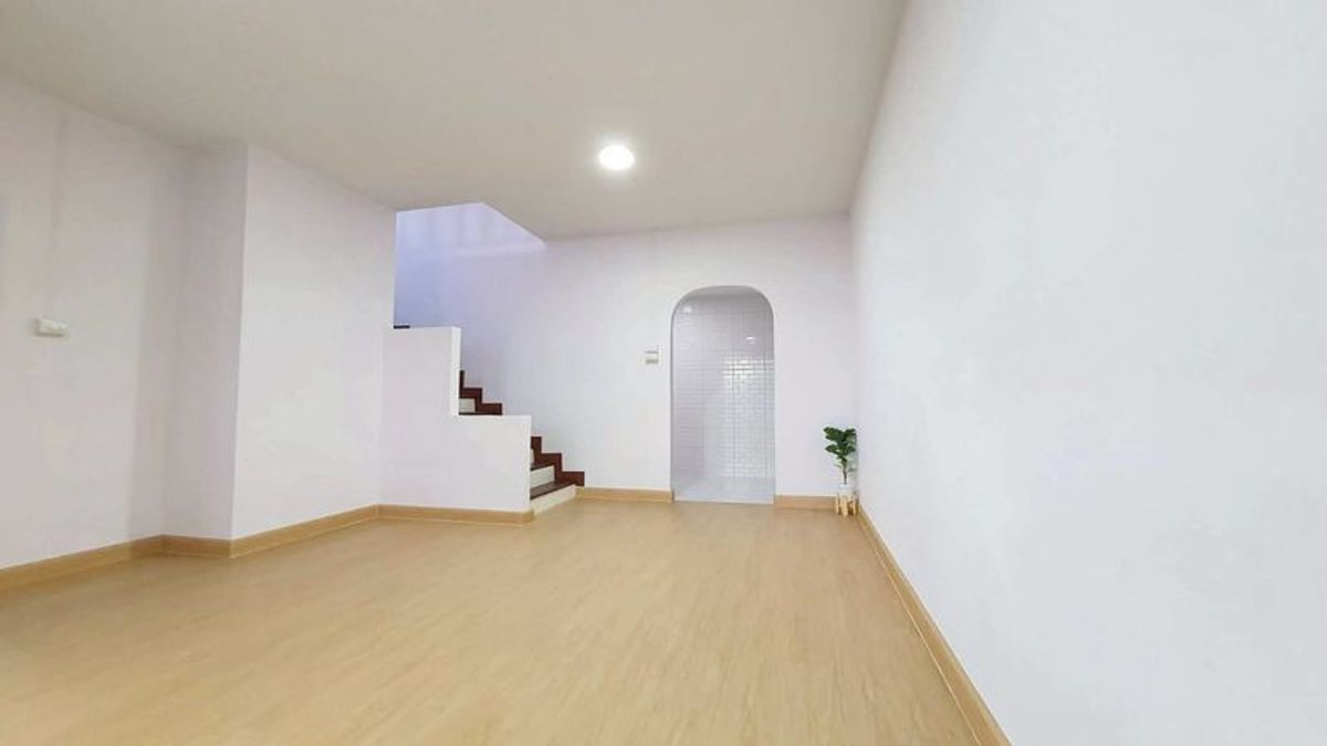 For SaleTownhomePathum Thani,Rangsit, Thammasat : 2 -story townhouse, Pruksa University 13, Khlong Sam, 18 square wah, 3 bedrooms, ready to enter Khlong Sam Subdistrict, Khlong Luang District Pathum Thani Province