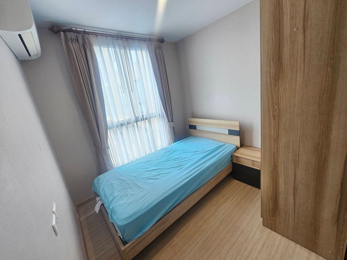 For RentCondoOnnut, Udomsuk : Beautiful swimming pool view, corner room, 2 bedrooms, 1 bathroom, The Tree Onnut Station