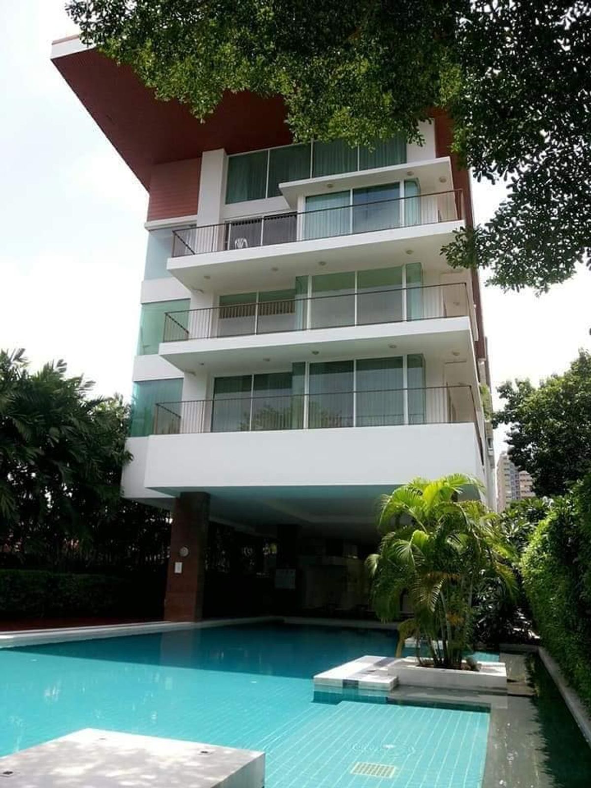 ขายคอนโดวงเวียนใหญ่ เจริญนคร : 📢ขายด่วน!🔥คอนโด The Fine @River (ใกล้ Icon Siam), 1 นอน, ชั้น 6, ขนาด 42.02 ตรม., ราคาดี พร้อมอยู่ สอบถามได้🔔✅LINE: @gocondo