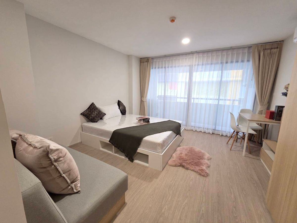 For RentCondoPathum Thani,Rangsit, Thammasat : Room for Rent Twize Rangsit 1 Bedroom Brandnew room !!!