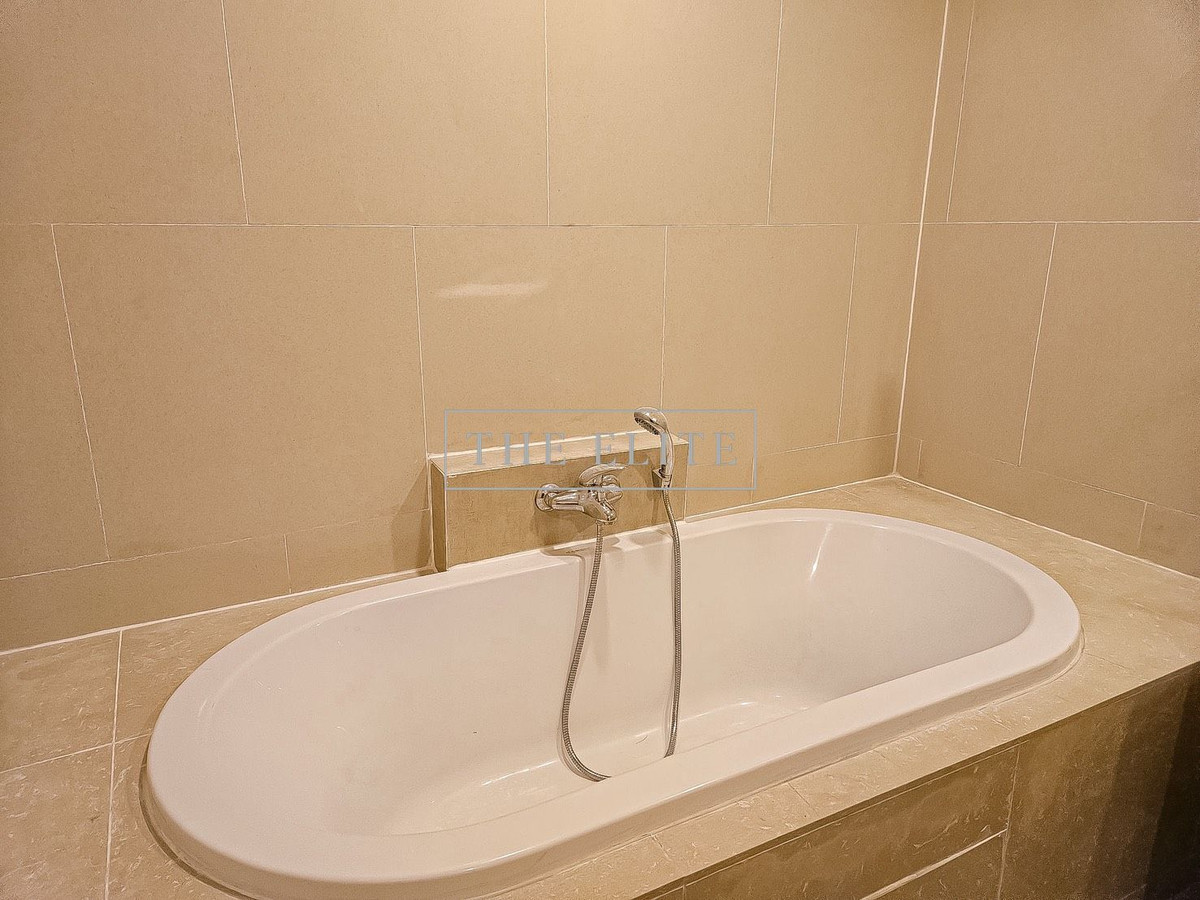 For RentCondoSathorn, Narathiwat : ✨ You are lucky to see this room. ✨ In the building that is always tight. Today we have served for you 💖