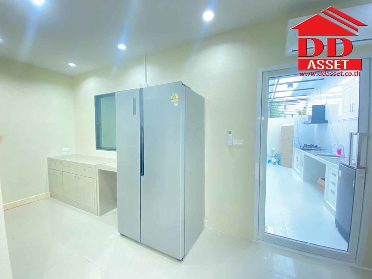 For RentTownhomePattanakan, Srinakarin : For Rent The Connect Pattanakarn 44 for rent, Town The Connect Phatthanakan 44 Code: T8224