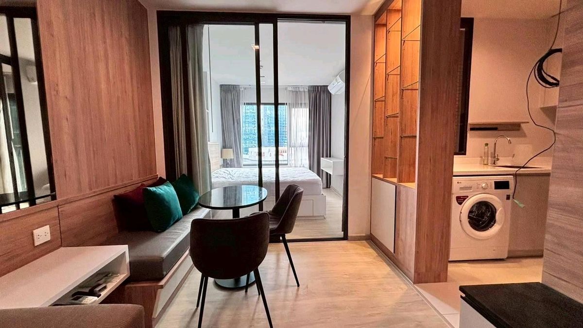 ให้เช่าคอนโดวิทยุ ชิดลม หลังสวน : Condo Rental Life One Wireless BTS-Ploenchit Lumpini, Pathumwan District, Bangkok