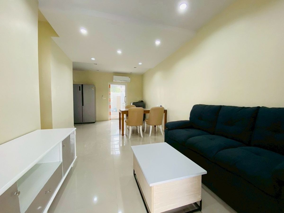 For RentTownhomePattanakan, Srinakarin : For Rent The Connect Pattanakarn 44 for rent, Town The Connect Phatthanakan 44 Code: T8224