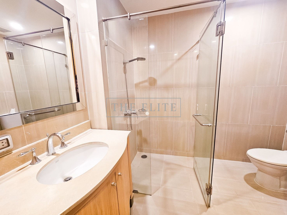 For RentCondoSathorn, Narathiwat : ✨ You are lucky to see this room. ✨ In the building that is always tight. Today we have served for you 💖