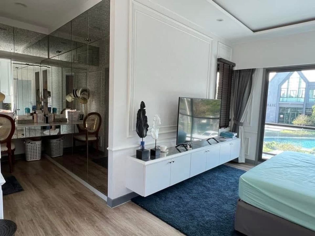 For SaleHousePhutthamonthon, Salaya : Single House, Pinklao - Salaya / 5 Bedrooms (Sale), Pave Pinklao - Salaya / Details 5 Bedrooms (For Sale) BALL101