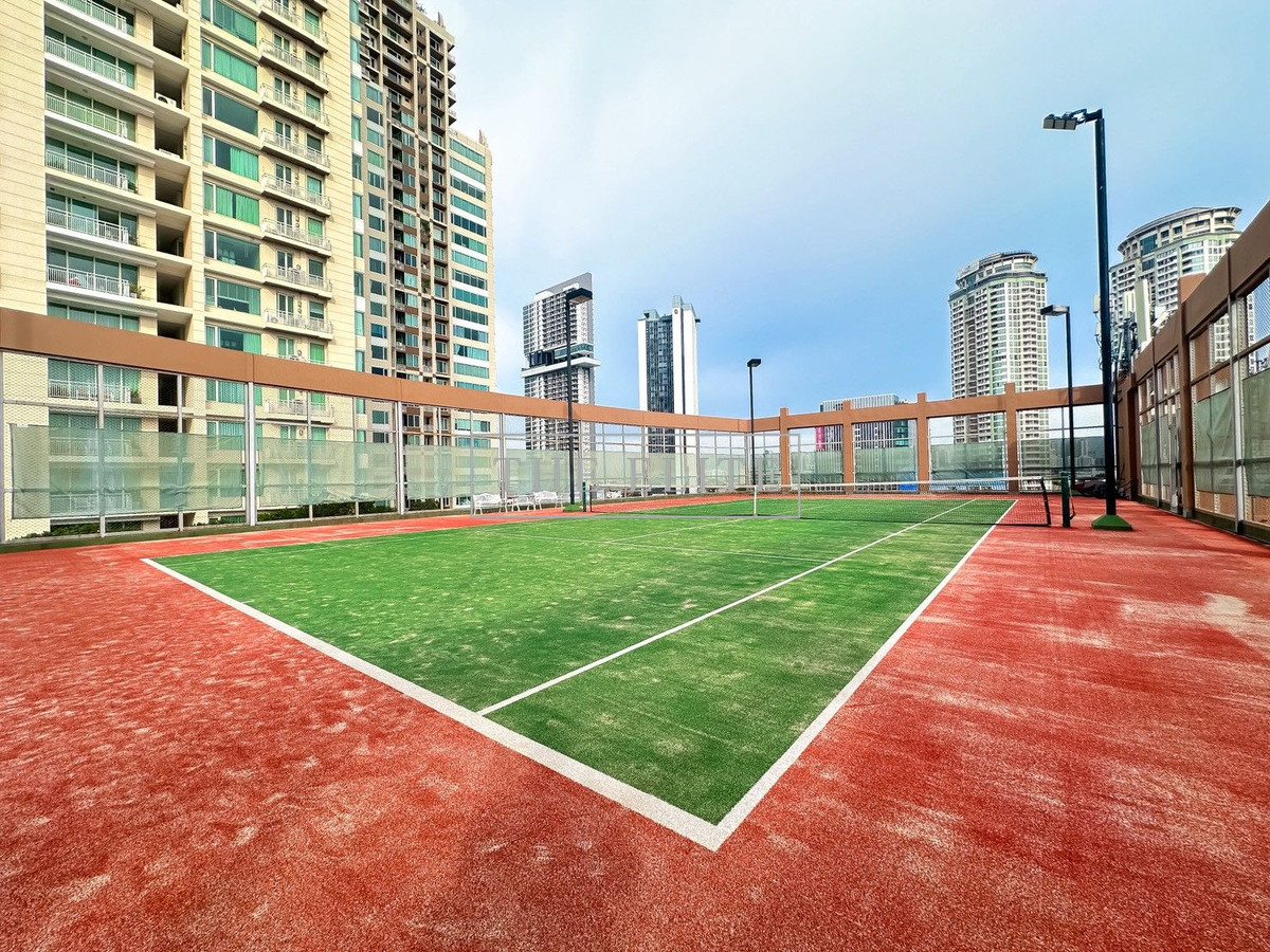 For RentCondoSathorn, Narathiwat : ✨ You are lucky to see this room. ✨ In the building that is always tight. Today we have served for you 💖