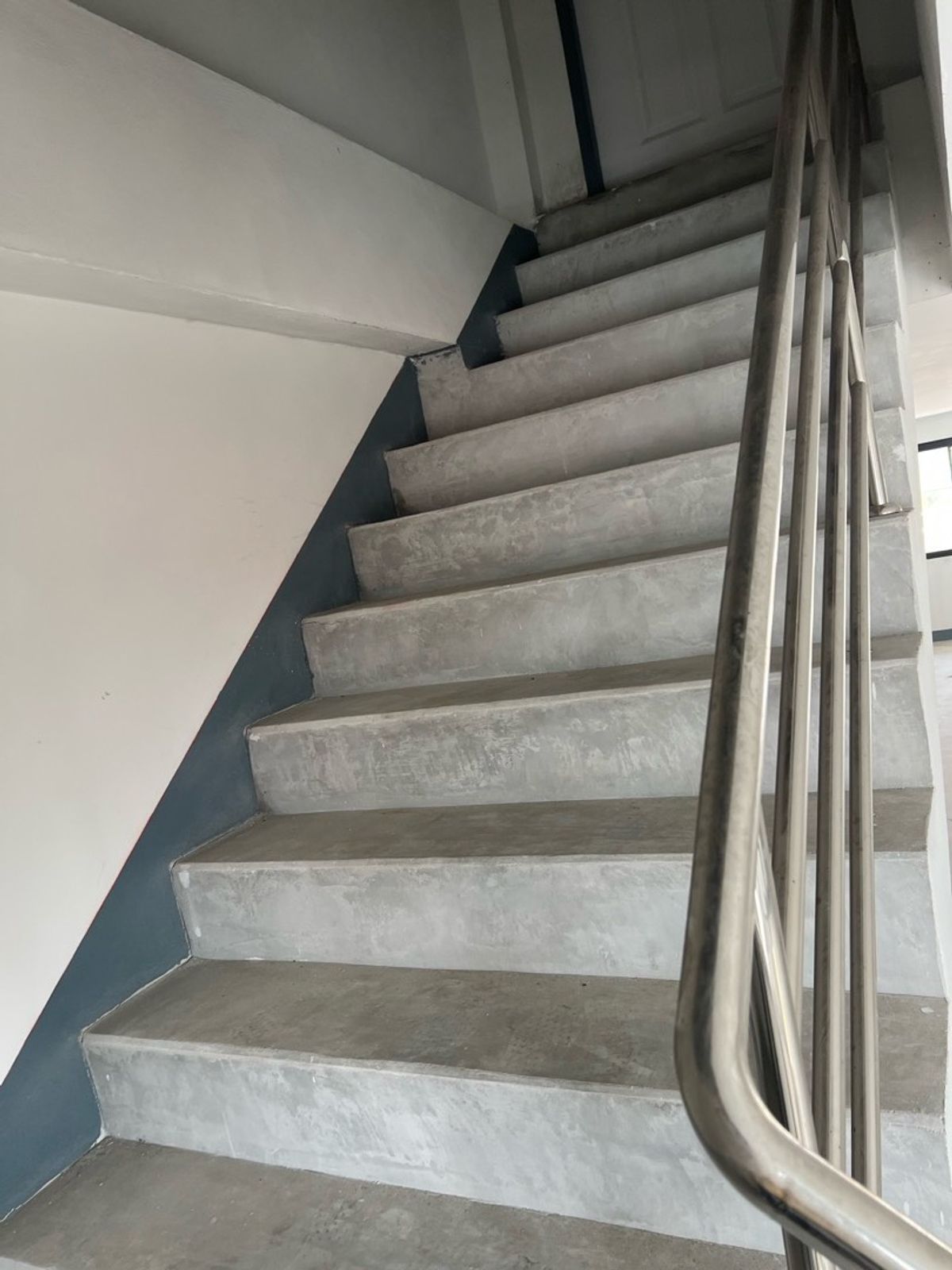 ขายทาวน์โฮมพุทธมณฑล ศาลายา : 9.9ล้านบาท.-ขายตามสภาพด่วน!ต่ำกว่าราคาตลาด3ล้านบาท ติดถนน ตรงข้ามศาลาธรรมสพน์ ซอยน์22 พุทธมณฑลสาย2 