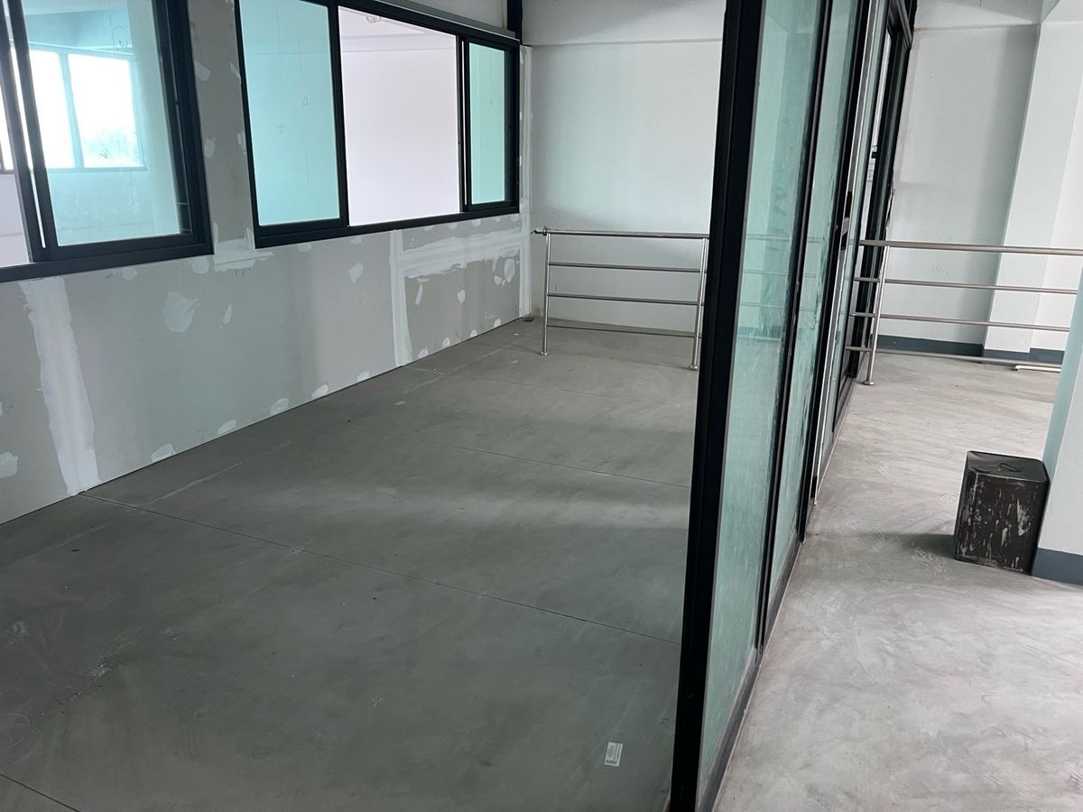 ขายทาวน์โฮมพุทธมณฑล ศาลายา : 9.9ล้านบาท.-ขายตามสภาพด่วน!ต่ำกว่าราคาตลาด3ล้านบาท ติดถนน ตรงข้ามศาลาธรรมสพน์ ซอยน์22 พุทธมณฑลสาย2 