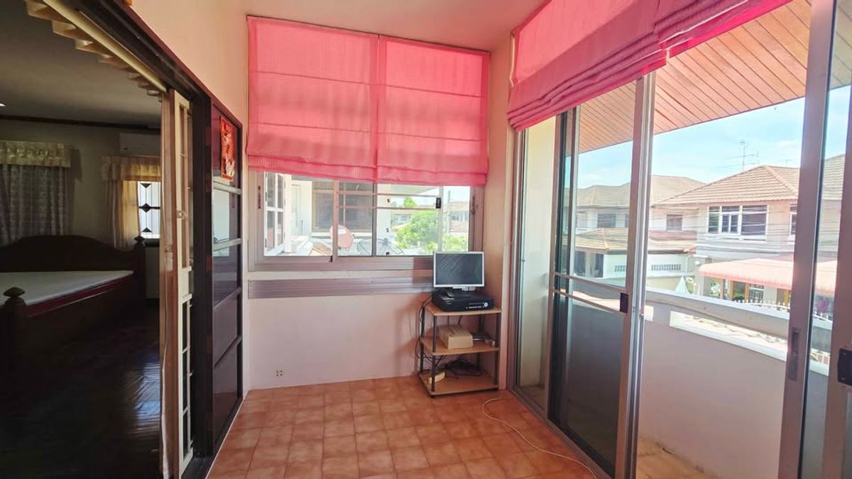 ให้เช่าบ้านบางแค เพชรเกษม : ให้เช่าบ้านเดี่ยวหมู่บ้านชมเพลิน เพชรเกษม