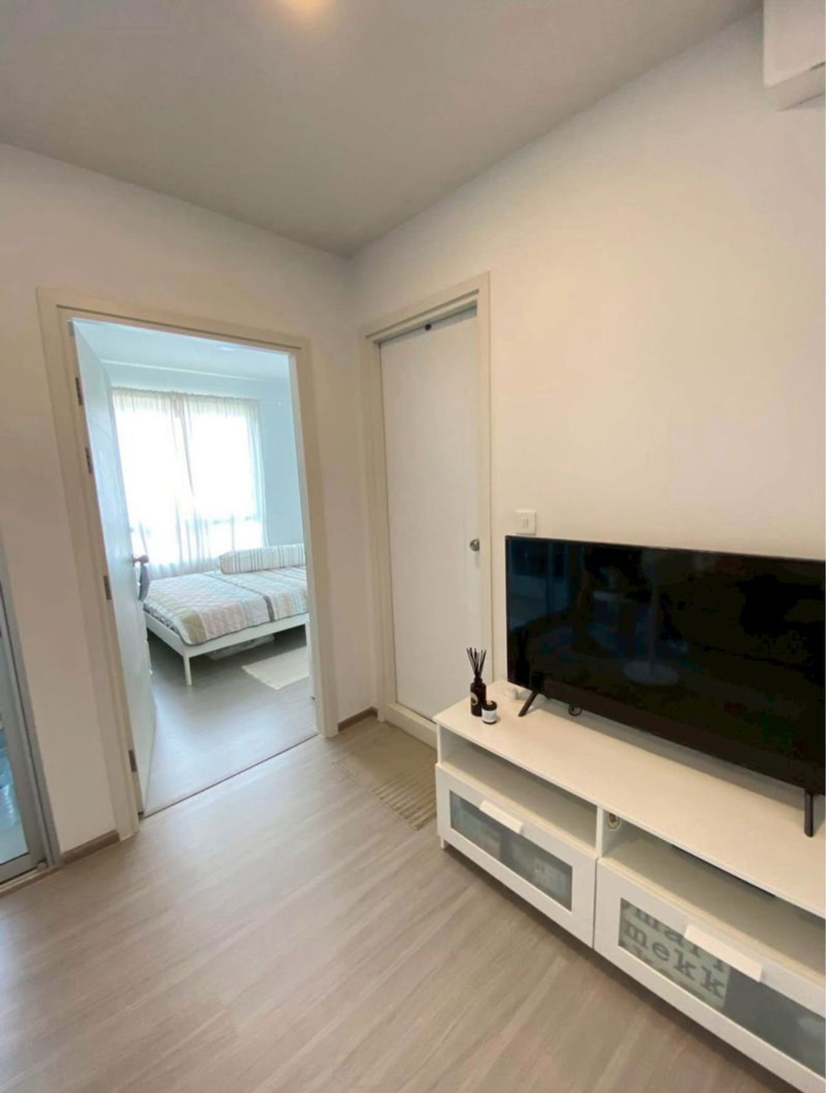 ขายคอนโดลาดพร้าว เซ็นทรัลลาดพร้าว : ขาย คอนโด The Tree ลาดพร้าว 15 ขนาด 26.38 ตารางเมตร ชั้น 3 (ซอยลาดพร้าว 15 แยก 7 ) แขวงจอมพล เขตจตุจักร กรุงเทพมหานคร