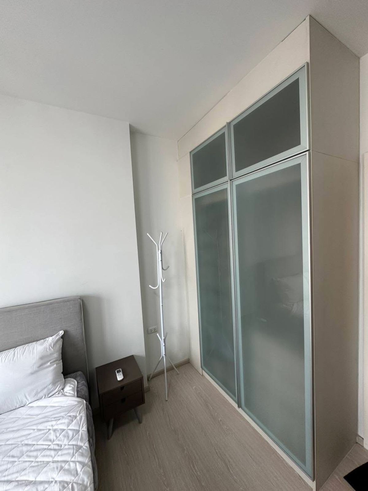 ให้เช่าคอนโดรัชดา ห้วยขวาง : ให้เช่า ✨ Chapter One Eco Ratchada - Huai Khwang ✨ เฟอร์นิเจอร์ และ เครื่องใช้ไฟฟ้าครบ ใกล้ MRT ห้วยขวาง