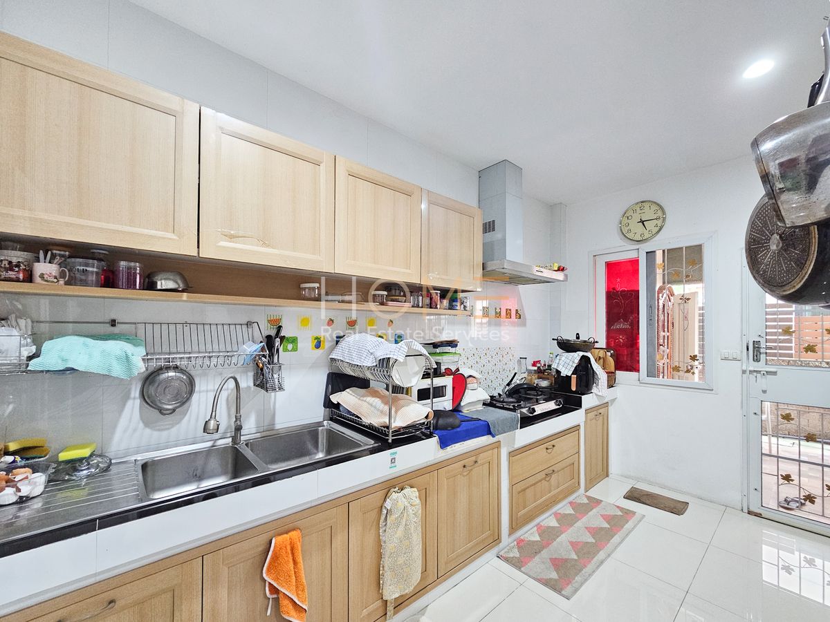 ขายบ้านนวมินทร์ รามอินทรา : ลัดดารมย์ วัชรพล - รัตนโกสินทร์ / 5 ห้องนอน (ขาย), Laddarom Watcharapol - Rattanakosin / 5 Bedrooms (FOR SALE) TAN831