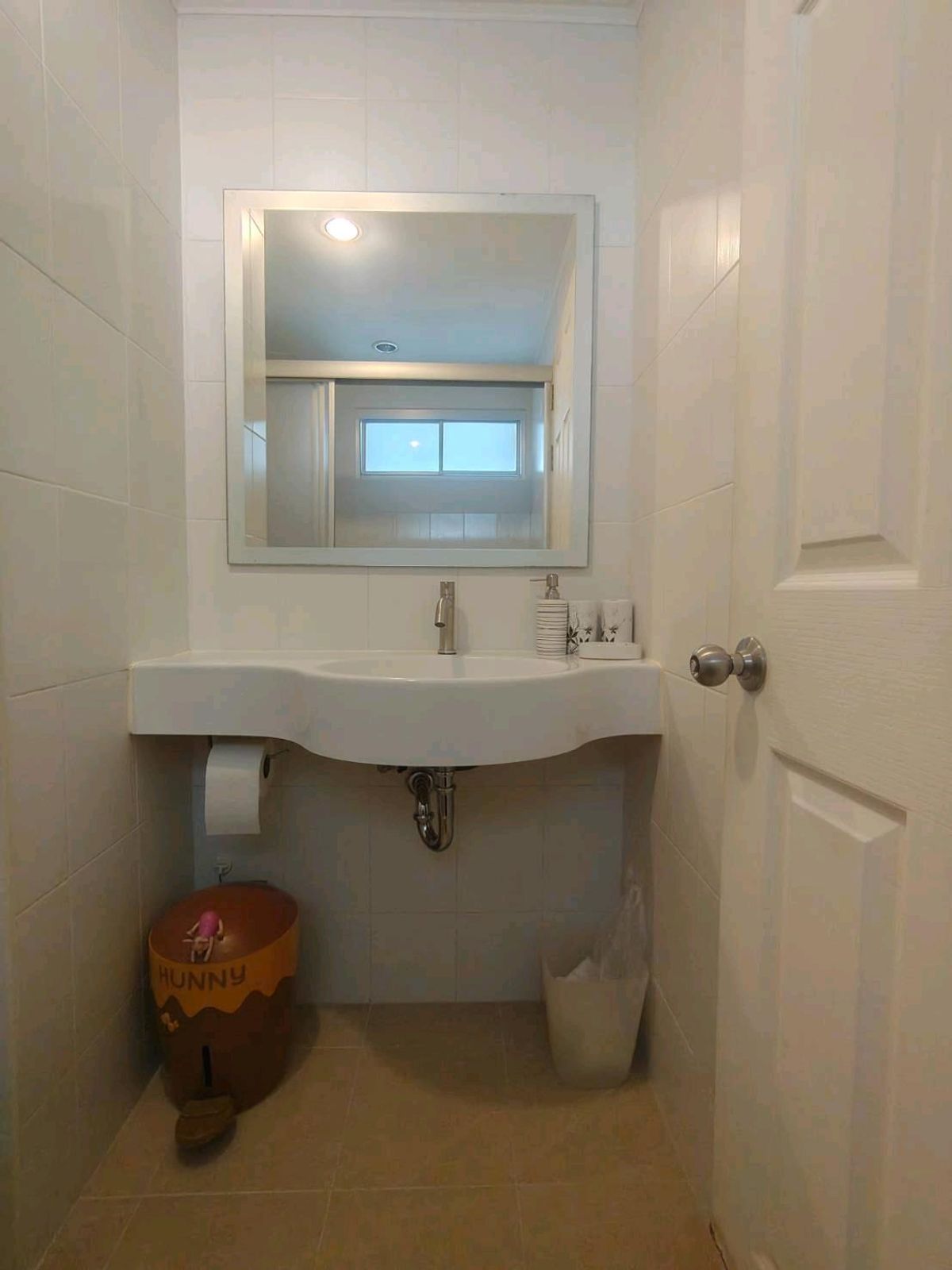 ขายคอนโดบางซื่อ วงศ์สว่าง เตาปูน : ปล่อยขายด่วน ห้องสวย ราคาดี (ห้องทำใหม่หมด) 