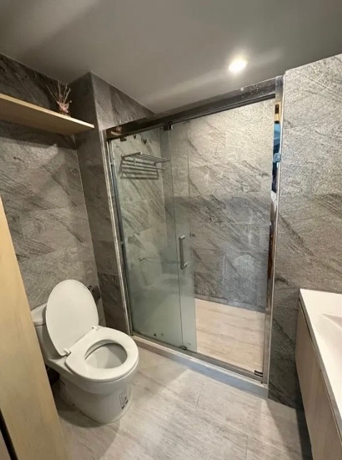 คอนโดพุทธมณฑล ศาลายา : ขาย-เช่า วีคอนโด ศาลายา  ห้องสวย เฟอร์ครบ พร้อมเข้าอยู่ได้เลยครับ ใกล้ ม.มหิดล สนใจแอตไลน์ครับ@841qqlnr