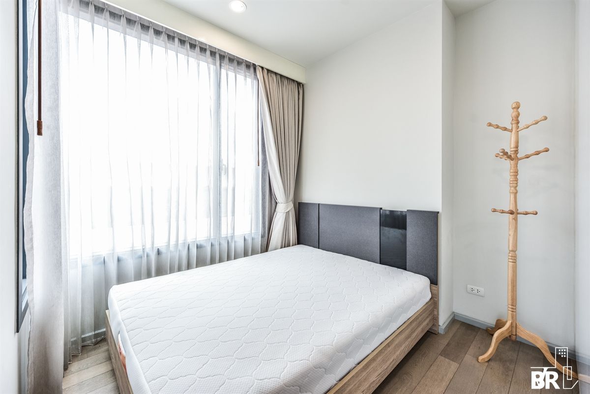 For RentCondoRatchathewi,Phayathai : The room is free for rent. Very cheap. BTS Ratchathewi by Sansiri 2B2B 67.8 sqm. Only 38K/Month. Contact Umi Ton 0658209572 By Aumi.