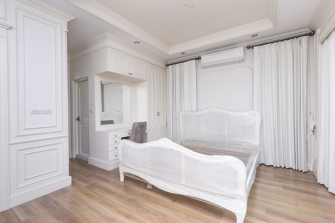 For RentHouseNawamin, Ramindra : 🔥For urgent rent+🔥Setthasiri Watcharapol, near Fashion Island and Central Ramintra, fully furnished, ready to move in