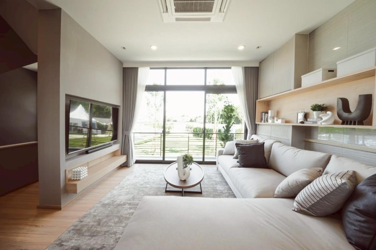 ขายทาวน์โฮมเลียบทางด่วนรามอินทรา : 🔥ขายด่วน🔥ทาวน์โฮม “Nirvana DEFINE” เอกมัย-รามอินทรา  (บ้านตัวอย่าง ตกแต่งพร้อมเข้าอยู่ ติดสระว่ายน้ำและส่วนกลาง)