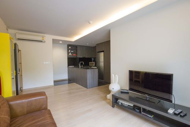 ขายคอนโดสุขุมวิท อโศก ทองหล่อ : 🔥ขายด่วน+🔥เวีย 49 2ห้องนอน ตกเเต่งครบ พร้อมเครื่องใช้ไฟฟ้า