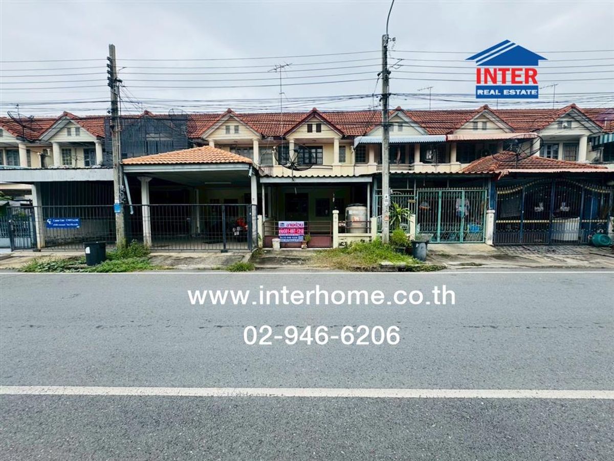 ขายทาวน์โฮมนนทบุรี บางใหญ่ บางบัวทอง : ทาวน์เฮ้าส์ 2 ชั้น 18 ตร.ว. หมู่บ้านบัวทอง4 ซอยหมู่บ้านบัวทอง4 ถนนบ้านกล้วย-ไทรน้อย ถนนกาญจนาภิเษก บางบัวทอง นนทบุรี