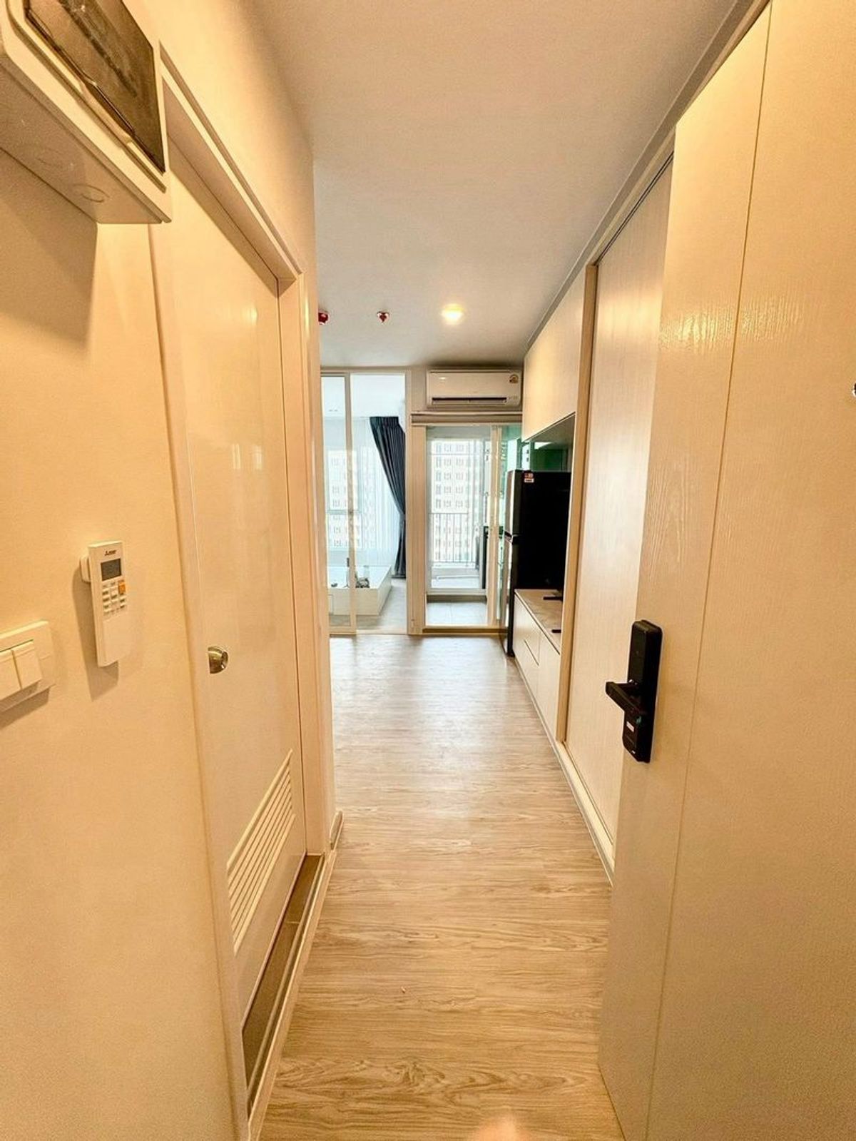 For RentCondoBangna, Bearing, Lasalle : Condo for rent for Regent Home Bangna. Ready to contact. Contact Line @goodmanpro or call 0999029192.