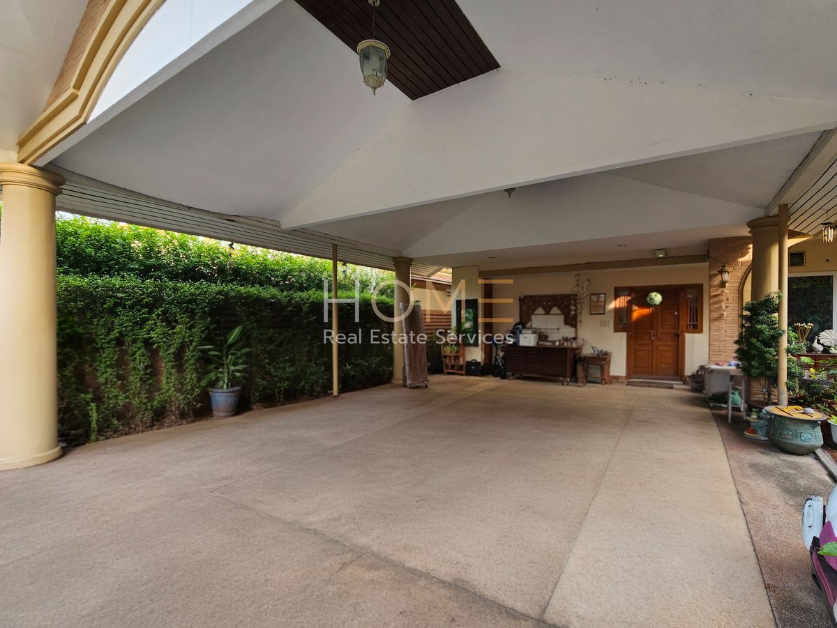 ขายบ้านนวมินทร์ รามอินทรา : ลัดดารมย์ วัชรพล - รัตนโกสินทร์ / 5 ห้องนอน (ขาย), Laddarom Watcharapol - Rattanakosin / 5 Bedrooms (FOR SALE) TAN831