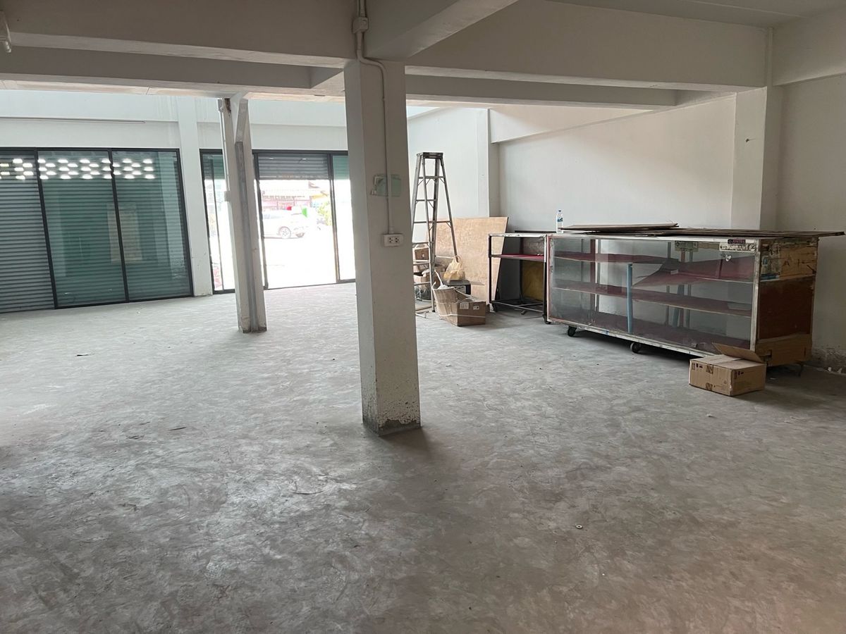 ขายทาวน์โฮมพุทธมณฑล ศาลายา : 9.9ล้านบาท.-ขายตามสภาพด่วน!ต่ำกว่าราคาตลาด3ล้านบาท ติดถนน ตรงข้ามศาลาธรรมสพน์ ซอยน์22 พุทธมณฑลสาย2 