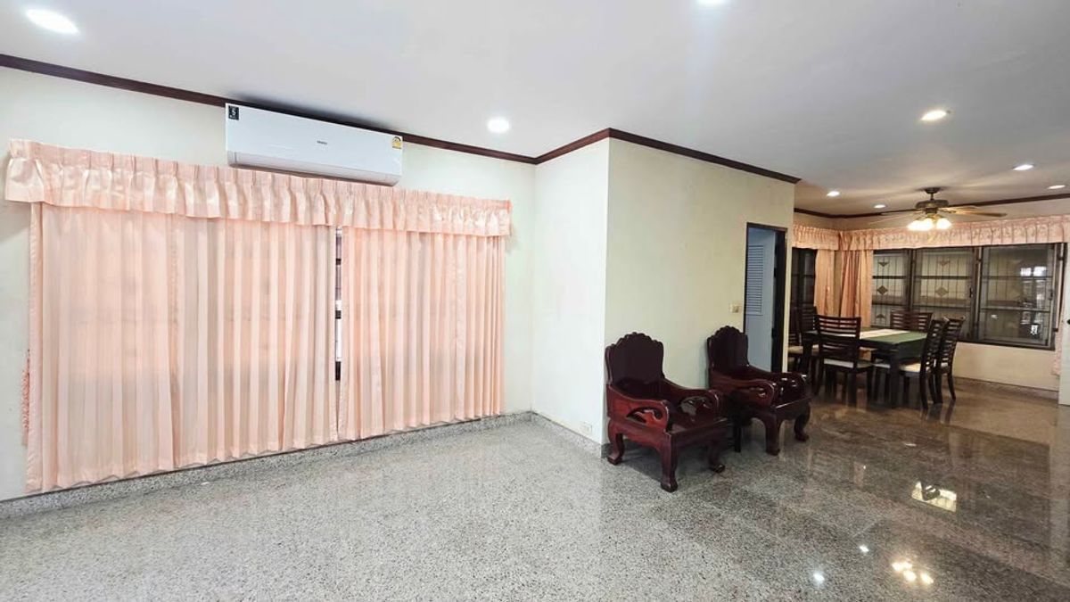 ให้เช่าบ้านบางแค เพชรเกษม : ให้เช่าบ้านเดี่ยวหมู่บ้านชมเพลิน เพชรเกษม