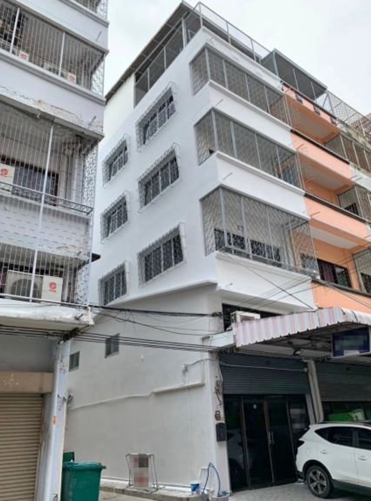 ให้เช่าอาคารพาณิชย์สาทร นราธิวาส : ปล่อยเช่า อาคารพาณิชย์ 5.5 ชั้น สาทร - เซนต์หลุยส์ ซอยเจริญราษฏร์ 3 ทุ่งวัดดอน เขตสาทร กรุงเทพมหานคร