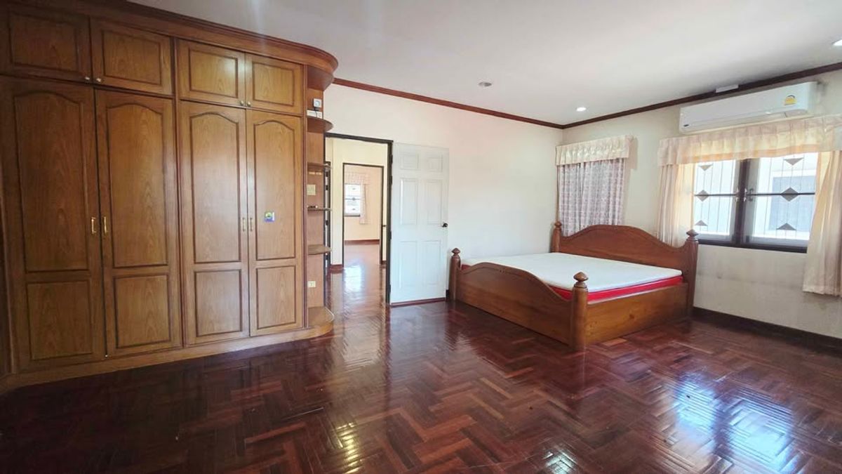 ให้เช่าบ้านบางแค เพชรเกษม : ให้เช่าบ้านเดี่ยวหมู่บ้านชมเพลิน เพชรเกษม