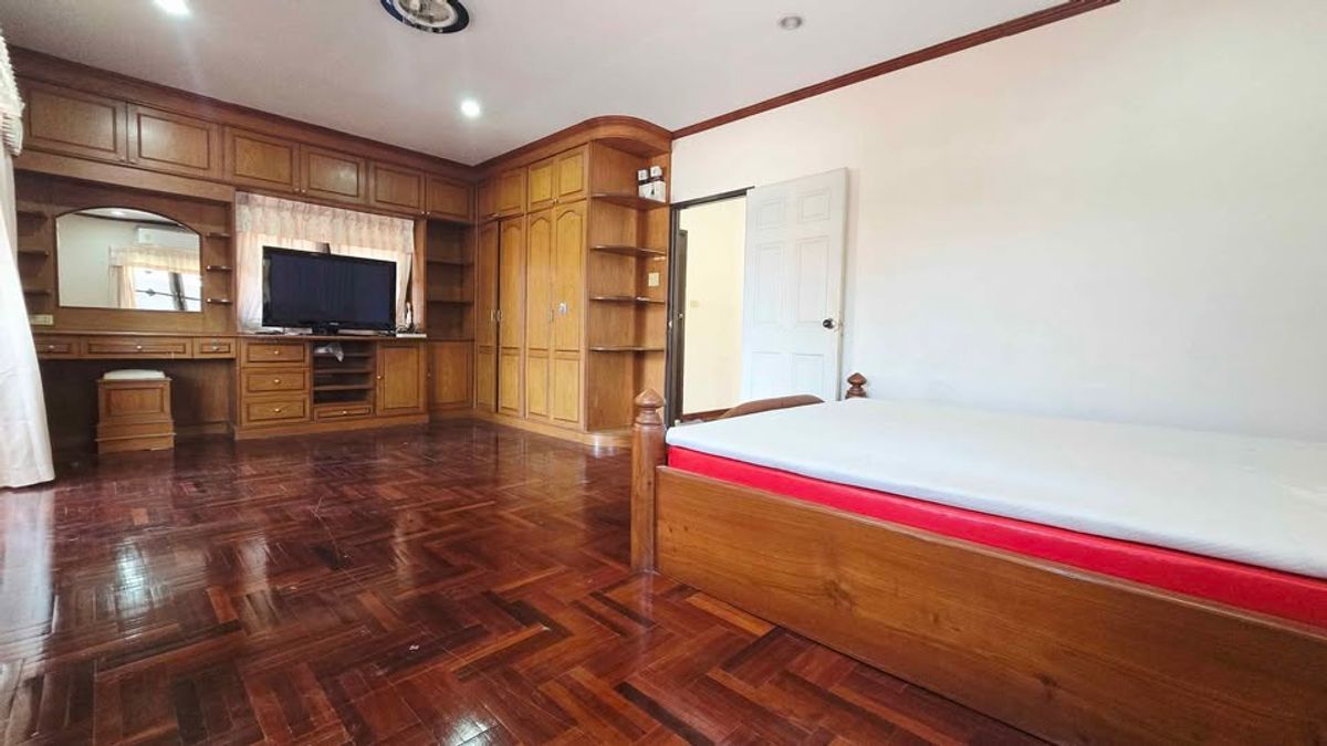 ให้เช่าบ้านบางแค เพชรเกษม : ให้เช่าบ้านเดี่ยวหมู่บ้านชมเพลิน เพชรเกษม