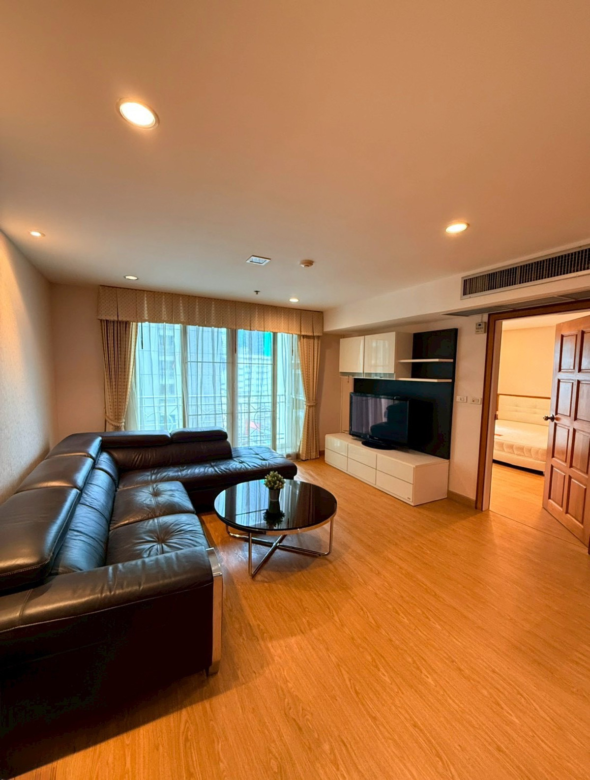 For SaleCondoSukhumvit, Asoke, Thonglor : Sell 🎯 Condo, Asoke 2 bedrooms, size 86 SQM.